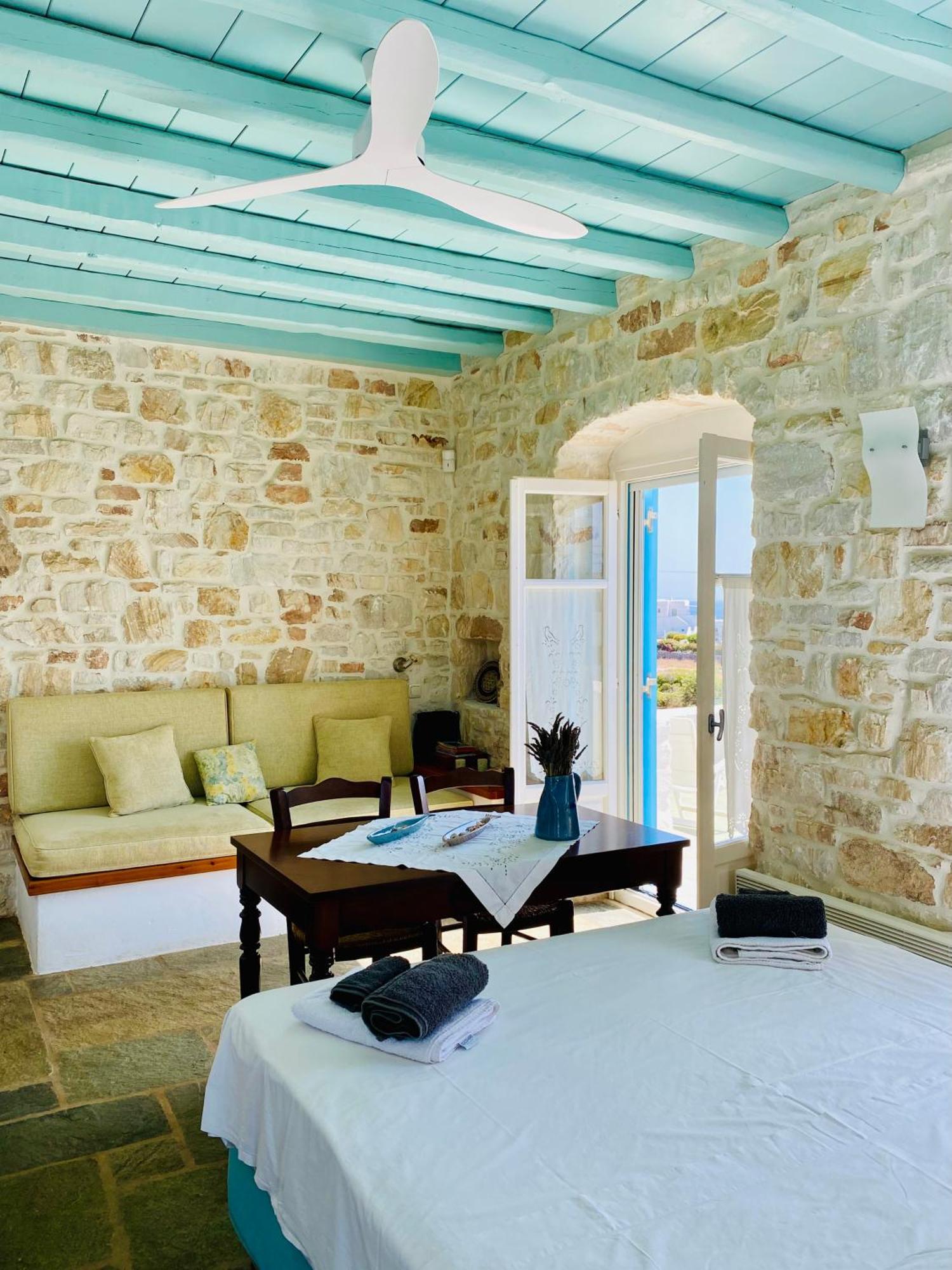 Santa Maria Traditional Stone Studio Екстер'єр фото